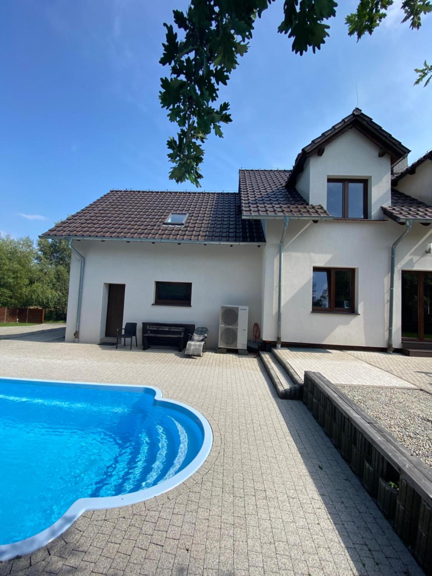 Apartment B2 Basen I Sosnówka