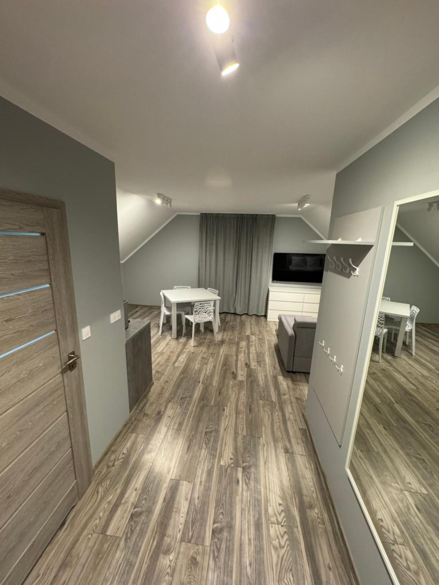 B2 Basen I Apartment