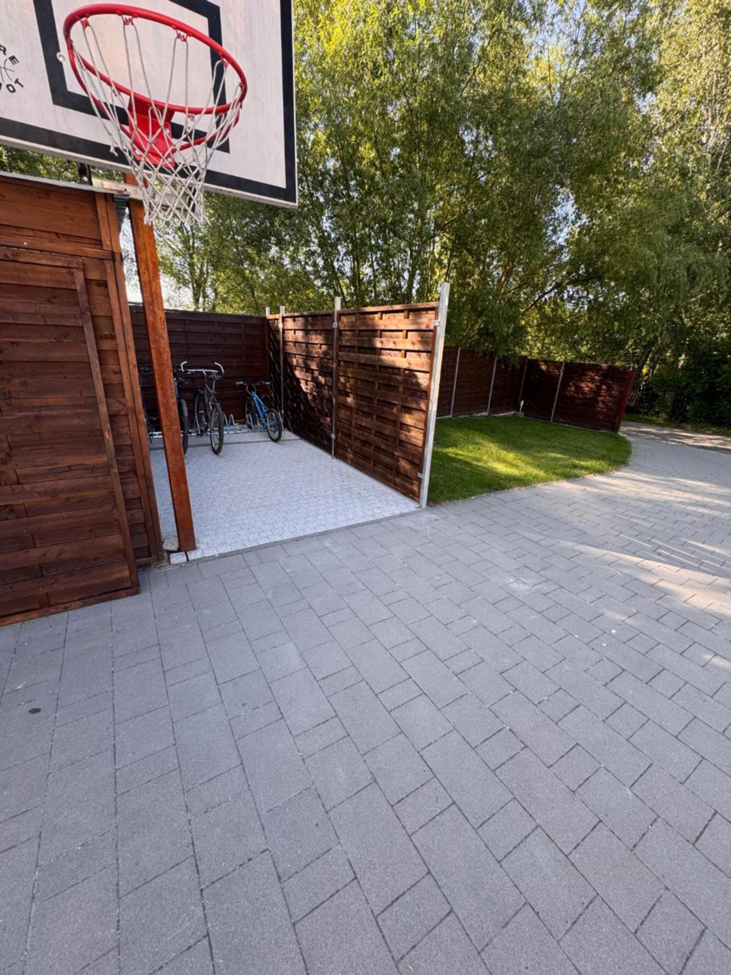 Apartment B2 Basen I Sosnówka